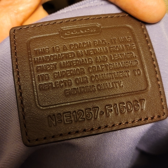 like new coach purse - Picture 2 of 2